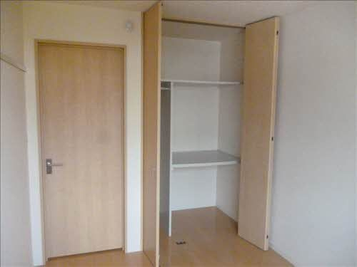 ネッカーの収納