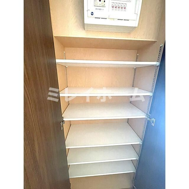 グランデュールⅦ大田中央の収納