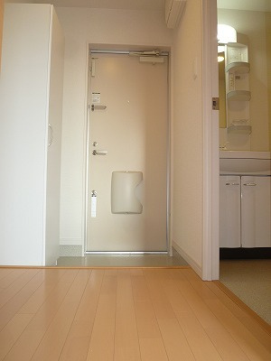 【玄関】 | リブリ・黒砂台 | 毎日通る玄関はこちらです