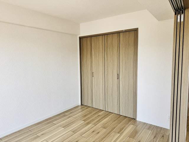 ネオハイツ八王子明神町の収納|～収納力の高いクローゼット完備～
