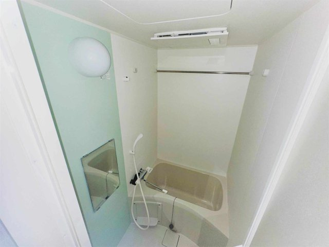 クレイノプラディアの浴室