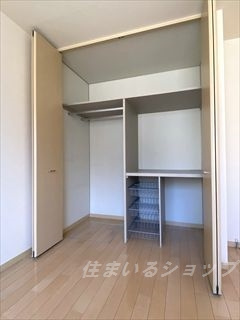 アストーレの収納|大型クローゼット