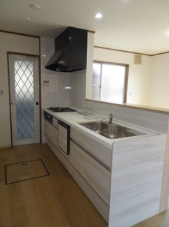 【キッチン】 | 川西市丸山台3丁目　中古一戸建て