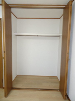 【収納】 | 川西市丸山台3丁目　中古一戸建て