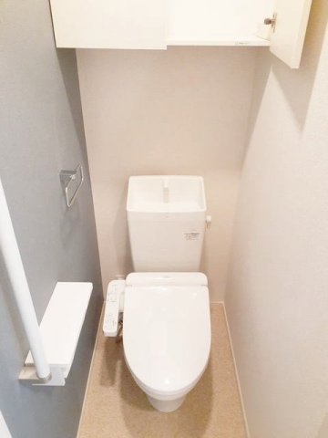 ＭＴＩハイツ　Ⅱの浴室|コンパクトで使いやすいトイレです