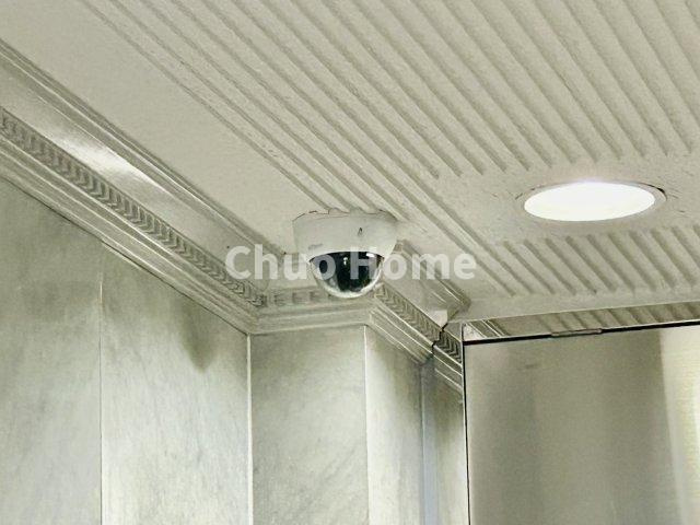 ノバ浅草の防犯設備|【防犯カメラ】何かあった時の大事な証拠になることももちろんなりますが、防犯というくらいですので大事なのは防犯カメラがあることによって抑止力につながることですよね。