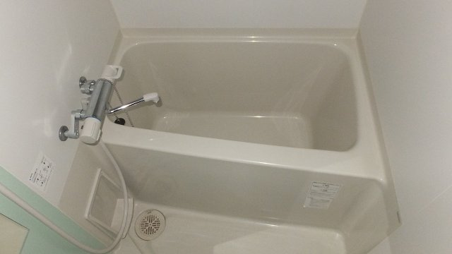レオパレスＢＯＳＨＵＫＥ水木の浴室|お風呂で日々の疲れを落としましょう