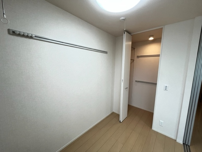 カレンデュラの洋室