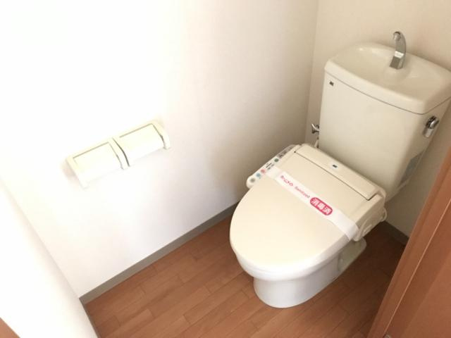 ヒーリングパレスのトイレ|シャワー付トイレ