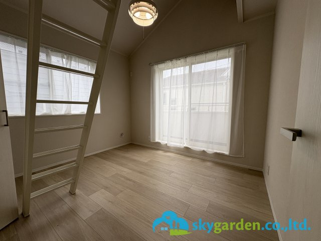 藤沢市鵠沼海岸５丁目　中古戸建　全１棟の子供部屋|お子さんのお部屋にいかがでしょうか