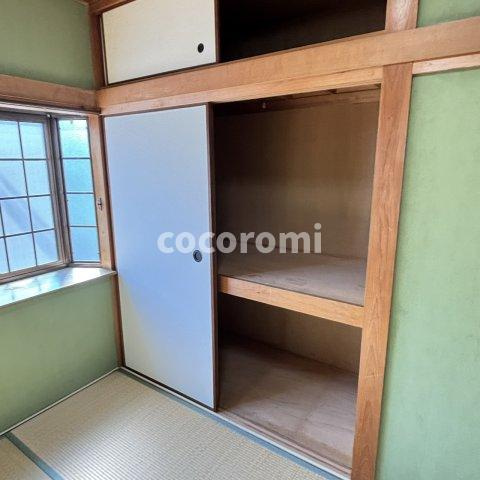 出口２丁目貸家の収納