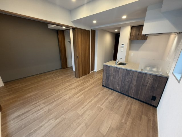 【居間・リビング】シーズンフラッツ仙台鉄砲町