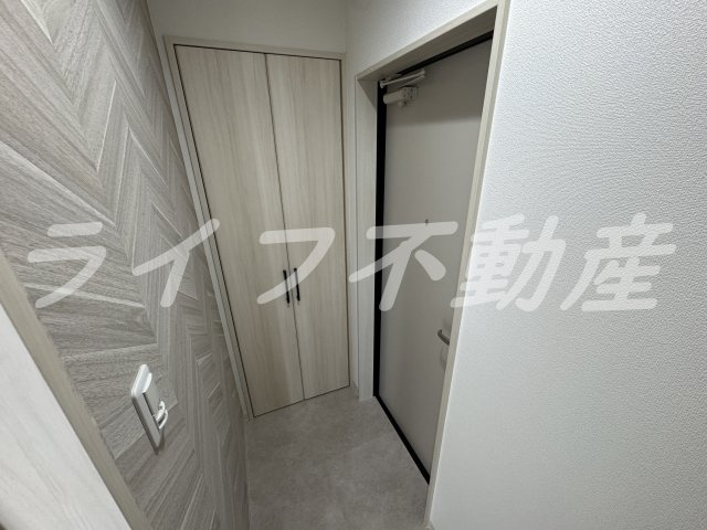 ラモーナ稲田本町の玄関|収納もある玄関です