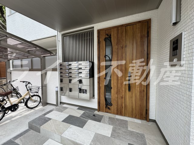 ラモーナ稲田本町のエントランス|毎日通るエントランスはこのようになっています