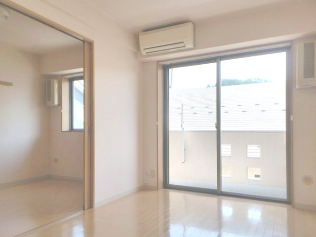 リジエールの居間・リビング