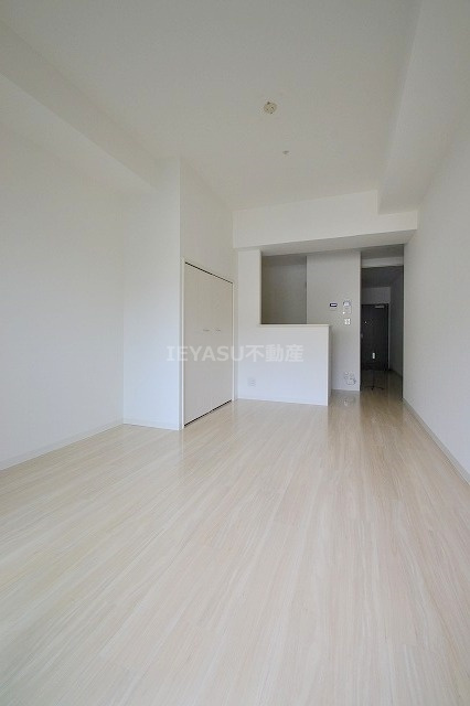 セントヒルズ上幟町の居間・リビング