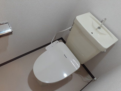 【トイレ】 | ルミエールパートⅤ | トイレです