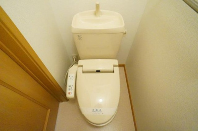 【トイレ】 | サニーハイムⅡ | ゆったりとした空間のトイレです