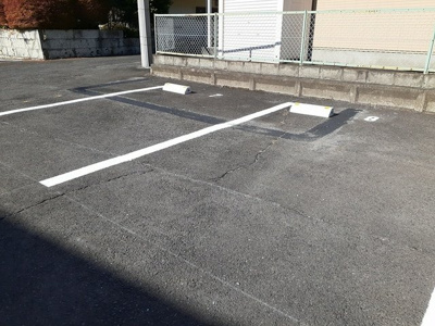 【駐車場】 | 山口ハイツ | 車をお持ちの方に嬉しい駐車場付きの物件です