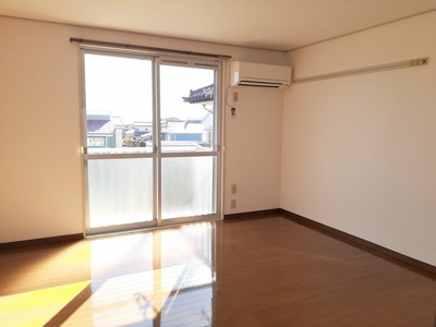 【居間・リビング】 | 山口ハイツ | 使いやすい居間です