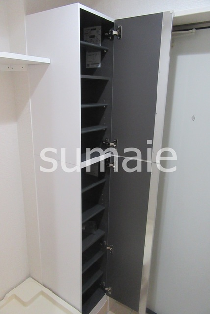 ペルラ小岩の収納|シューズボックスです☆