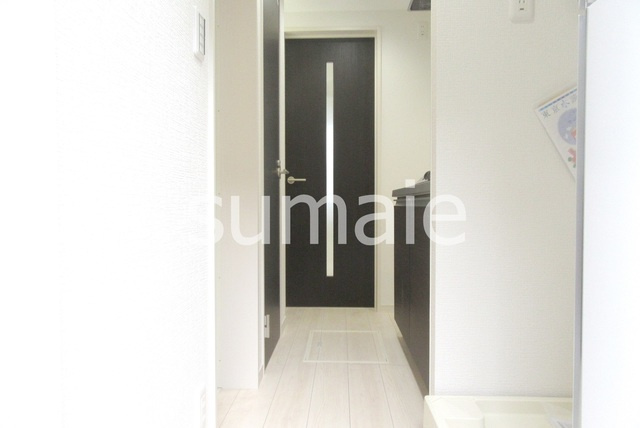 ペルラ小岩の洋室|キッチンスペースになります☆