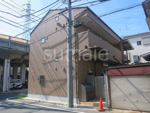 ペルラ小岩の外観|別角度の外観です。