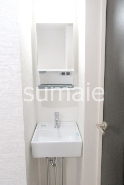 ペルラ小岩の洗面所|独立洗面台です☆