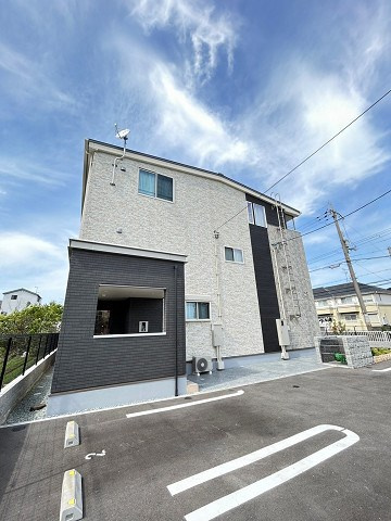 ヴィアーレ武庫町の外観