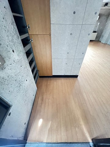 デイグラン武庫之荘の玄関