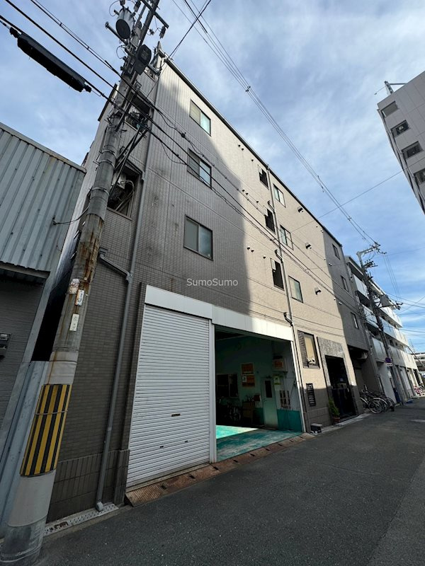 グランドウイング