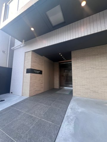 Luce Kujonishiのエントランス