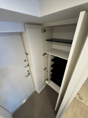 セレニテ神戸ミラクシュッドの収納