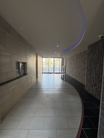 セレニテ神戸ミラクシュッドの居間・リビング