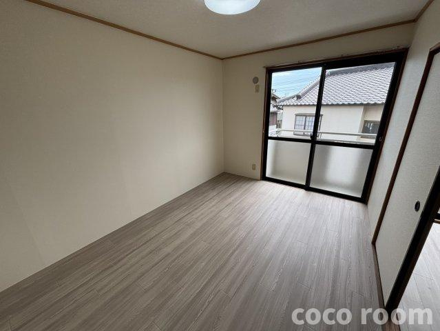 エクセル駿河台の洋室