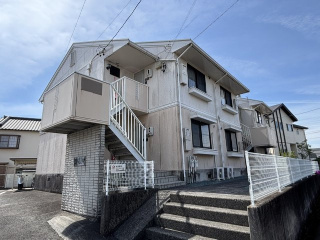 エクセル駿河台の外観