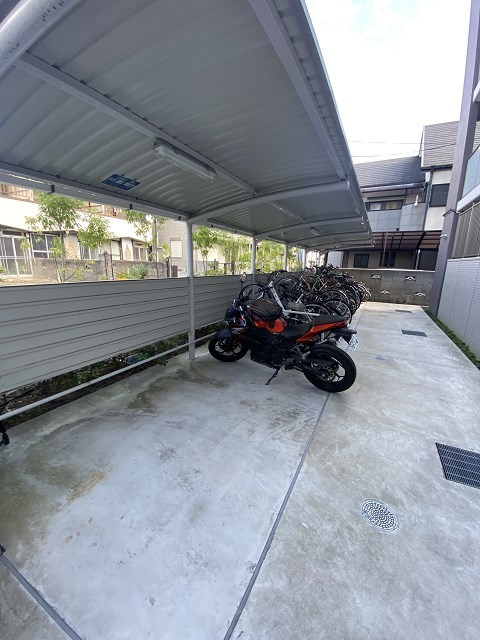 グランリールの外観