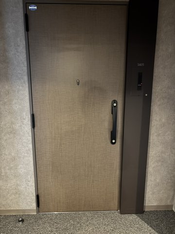 【玄関】シーズンフラッツ仙台鉄砲町