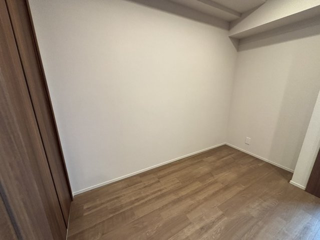【寝室】シーズンフラッツ仙台鉄砲町