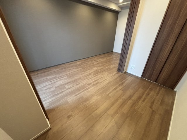 【寝室】シーズンフラッツ仙台鉄砲町