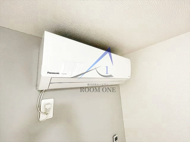 グランドヒル鶴見市場の設備|エアコンです。