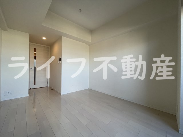 サムティ大阪GRAND EAST（S-RESIDENCE深江橋EASTⅠ）の居間・リビング|使いやすい居間です