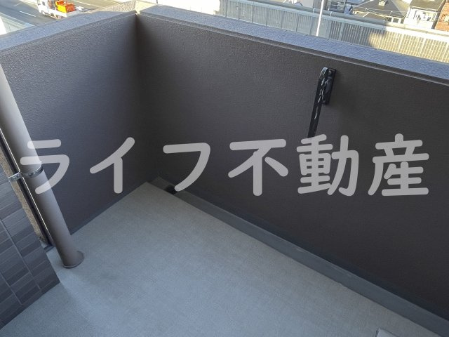 サムティ大阪GRAND EAST（S-RESIDENCE深江橋EASTⅠ）のバルコニー|お洗濯にも便利なバルコニー付き