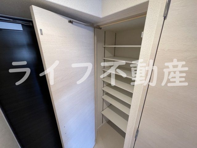 サムティ大阪GRAND EAST（S-RESIDENCE深江橋EASTⅠ）の収納|収納のためのスペースです