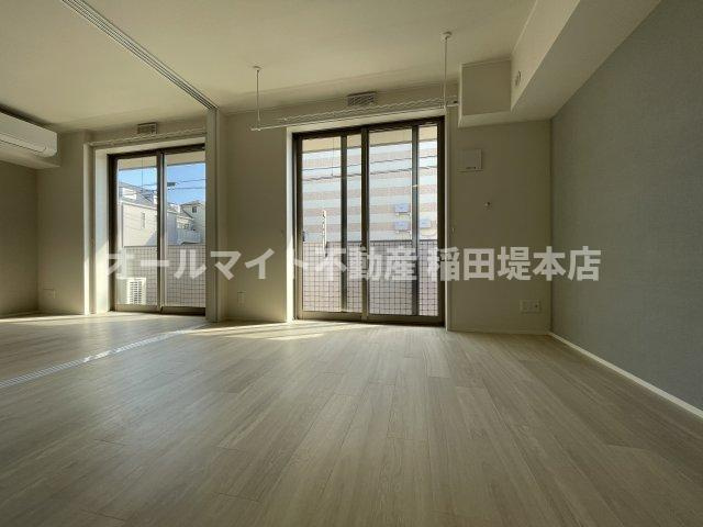 川崎市多摩区登戸のアパートの寝室