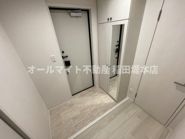 川崎市多摩区登戸のアパートの玄関