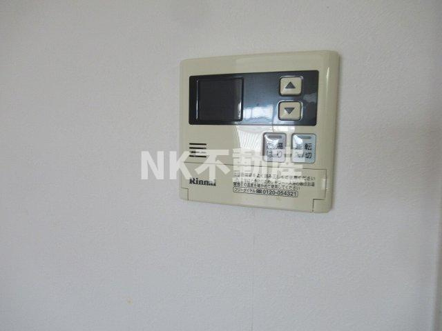 【設備】 | ファミール上小阪（河内小阪賃貸） | 給湯スイッチです