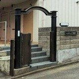 川崎市多摩区三田１丁目の賃貸マンションのエントランス