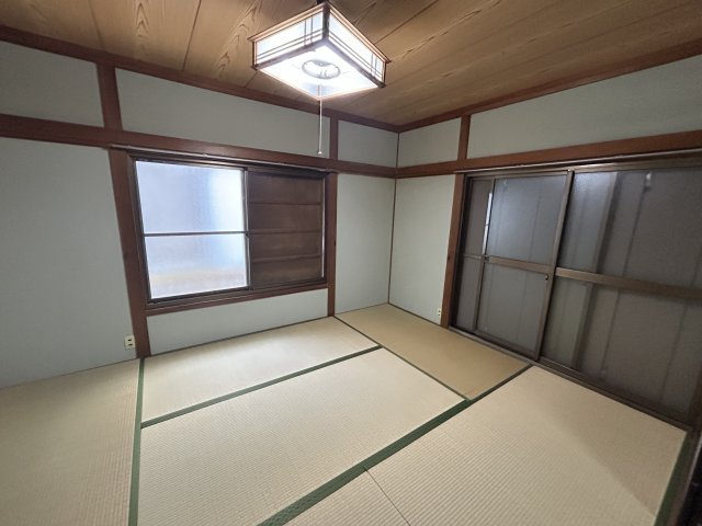 阿南市津乃峰町戎山中古戸建の和室