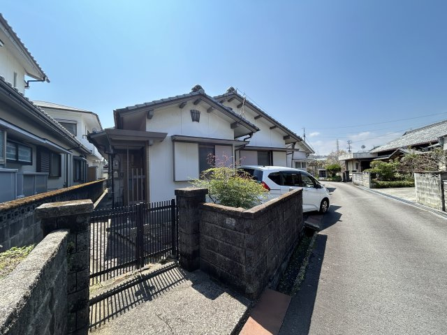 阿南市津乃峰町戎山中古戸建の外観